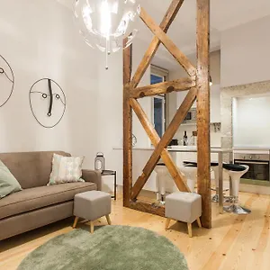 https://lisbon-center-i.hotels-lisbon-portugal.com